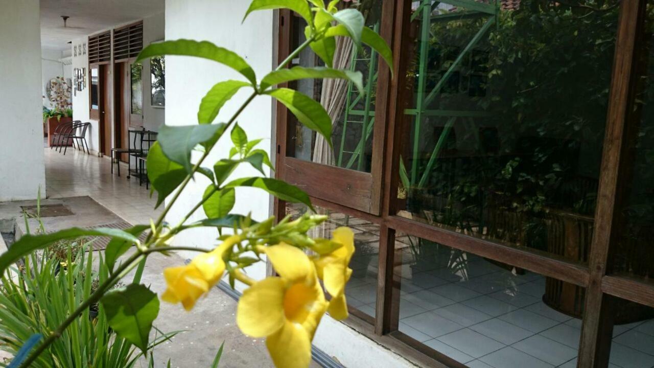 Isro Guesthouse Syariah Kepanjen 외부 사진