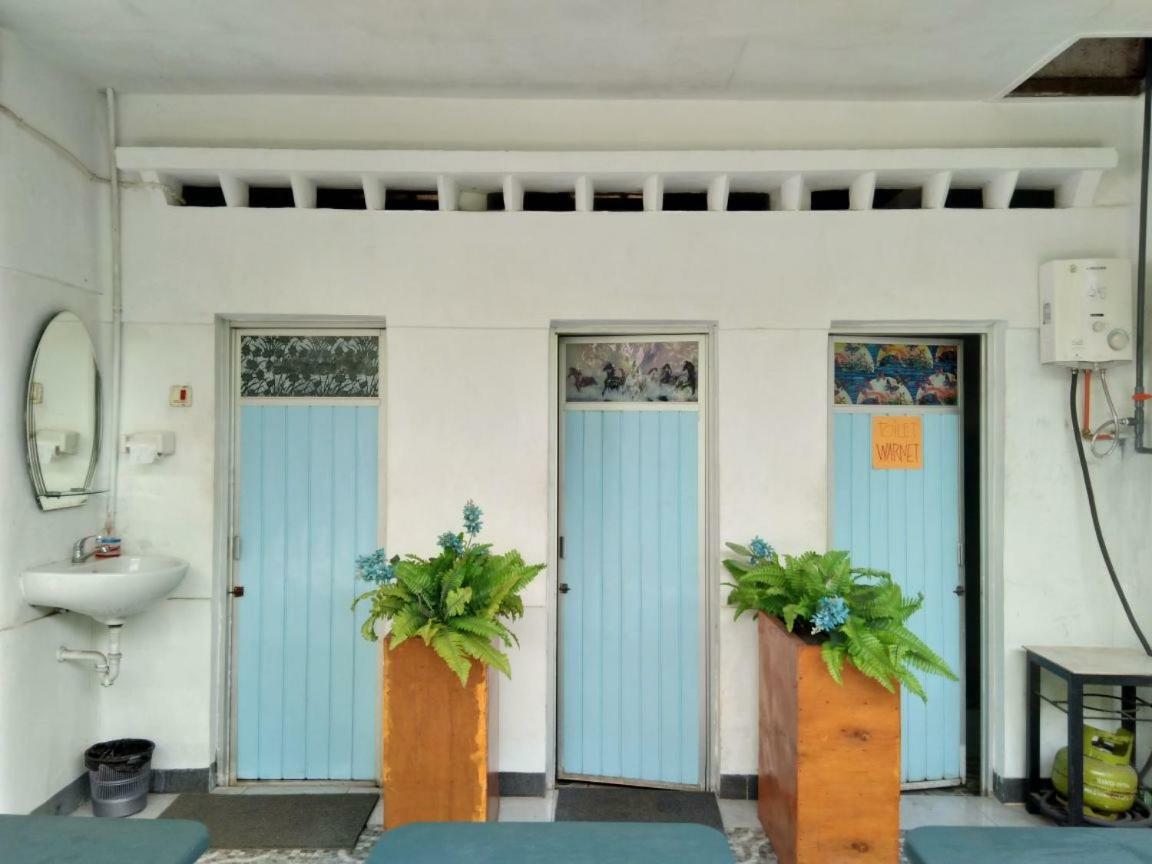 Isro Guesthouse Syariah Kepanjen 외부 사진